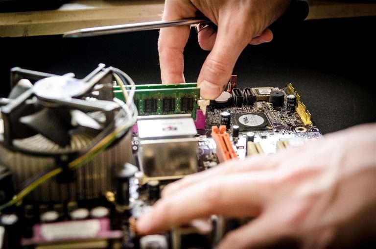 10 reasons for computer hardware failures